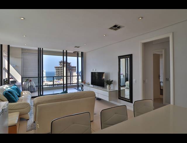 3 BEDROOM APARTMENT FOR SALE IN UMHLANGA CENTRAL